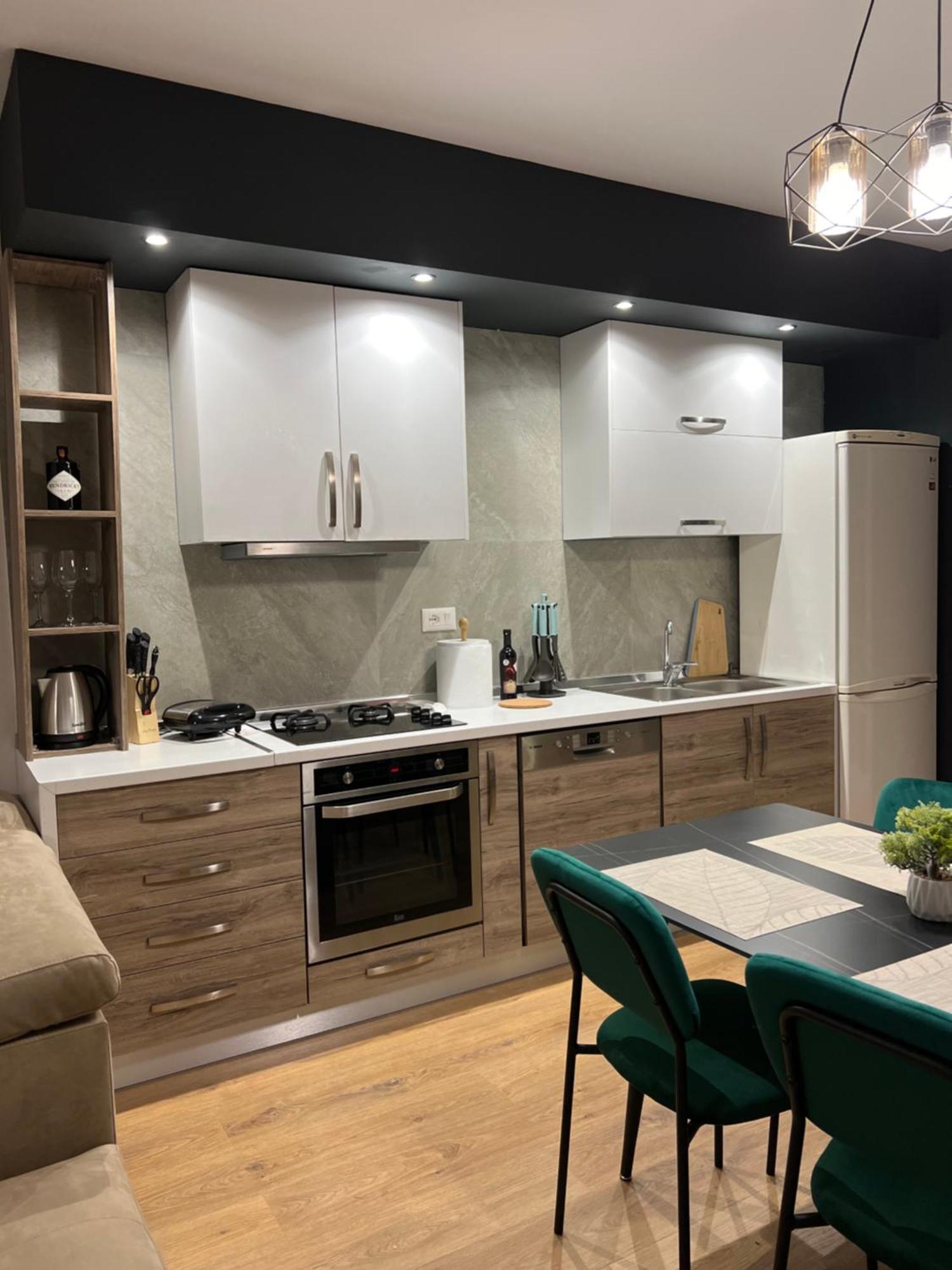 Port View Apartment 1 Дуррес Экстерьер фото